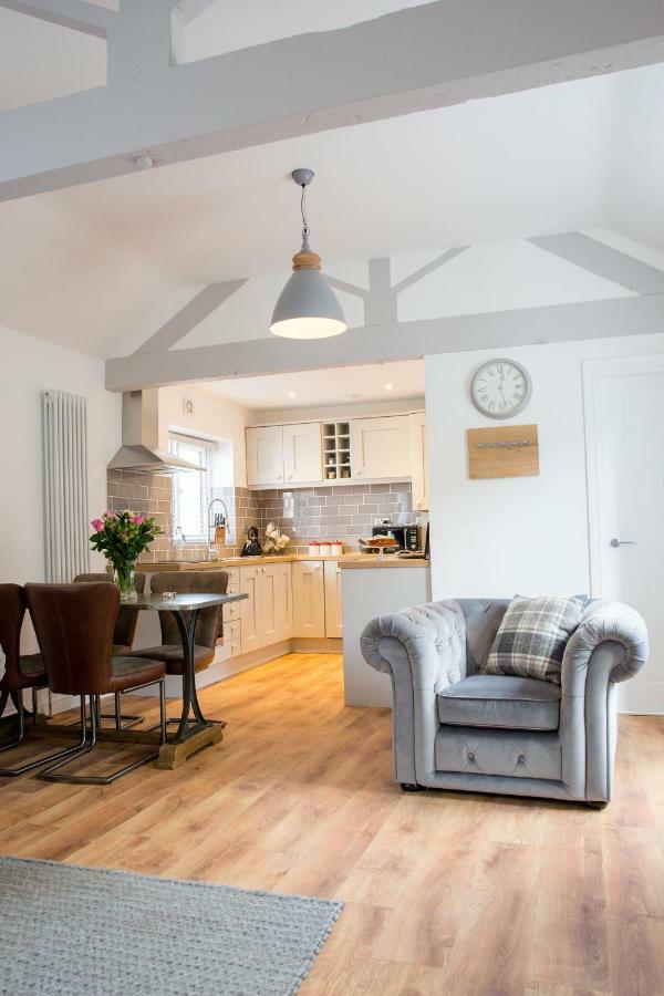 Thrush Nest Cottages - Wren Cottage Sleeps 4, 2 Bedrooms & Stable Cottage Sleeps 2, 1 Bedroom York Exterior foto